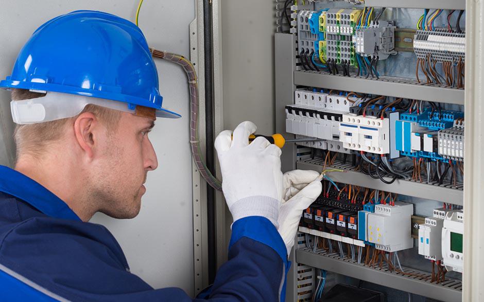 monteur électricien Beauvais